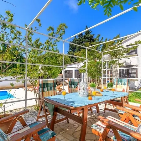 Apartman Tea With Private Pool *